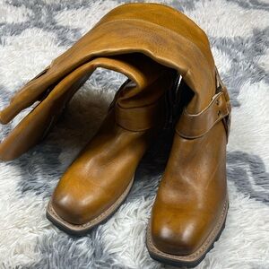 Freebird by Steven WAGNER Women's Size US 9 Mid-Calf Distressed  Leather Boots